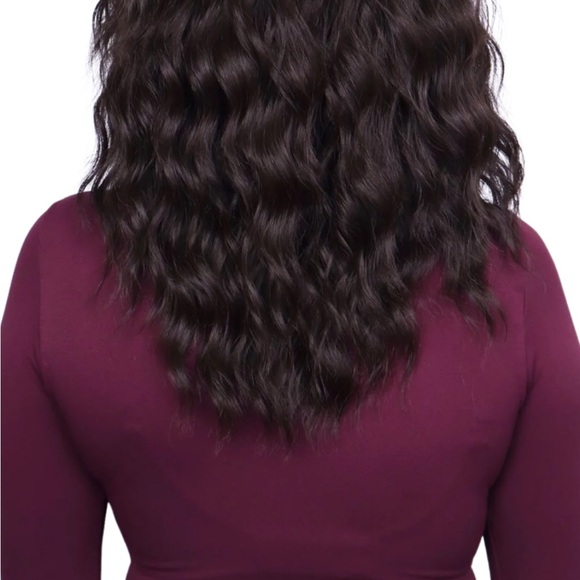 Chelsey Smith Crowns Dolce Brunette Petite - Picture 9 of 13